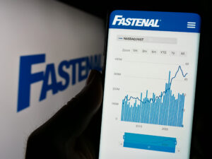 Fastenal Q2 Sales Rise 14.7% on Large Customer Growth, Digital Supply Chain Gains